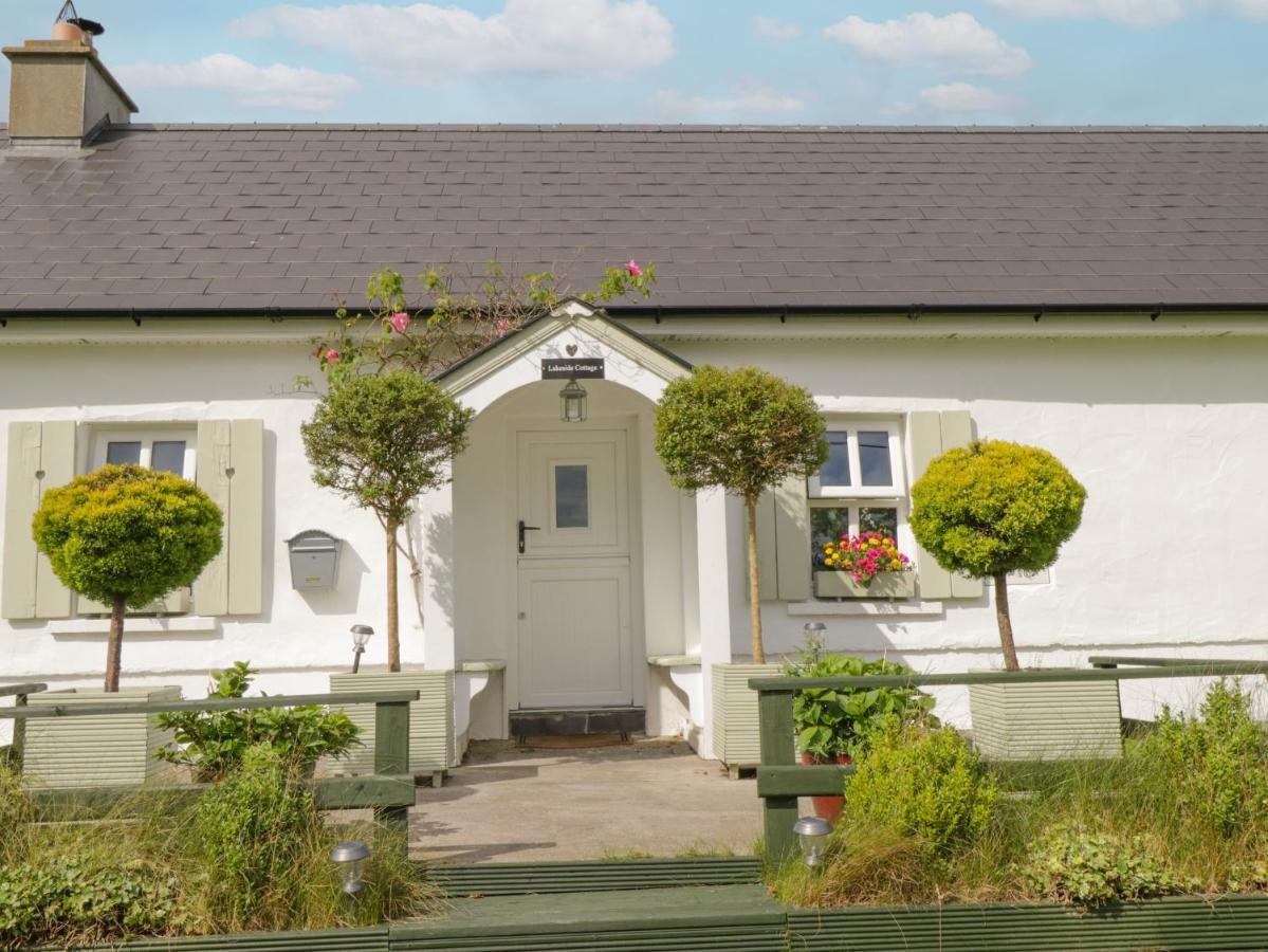 Lakeside Cottage Boyle Exterior photo